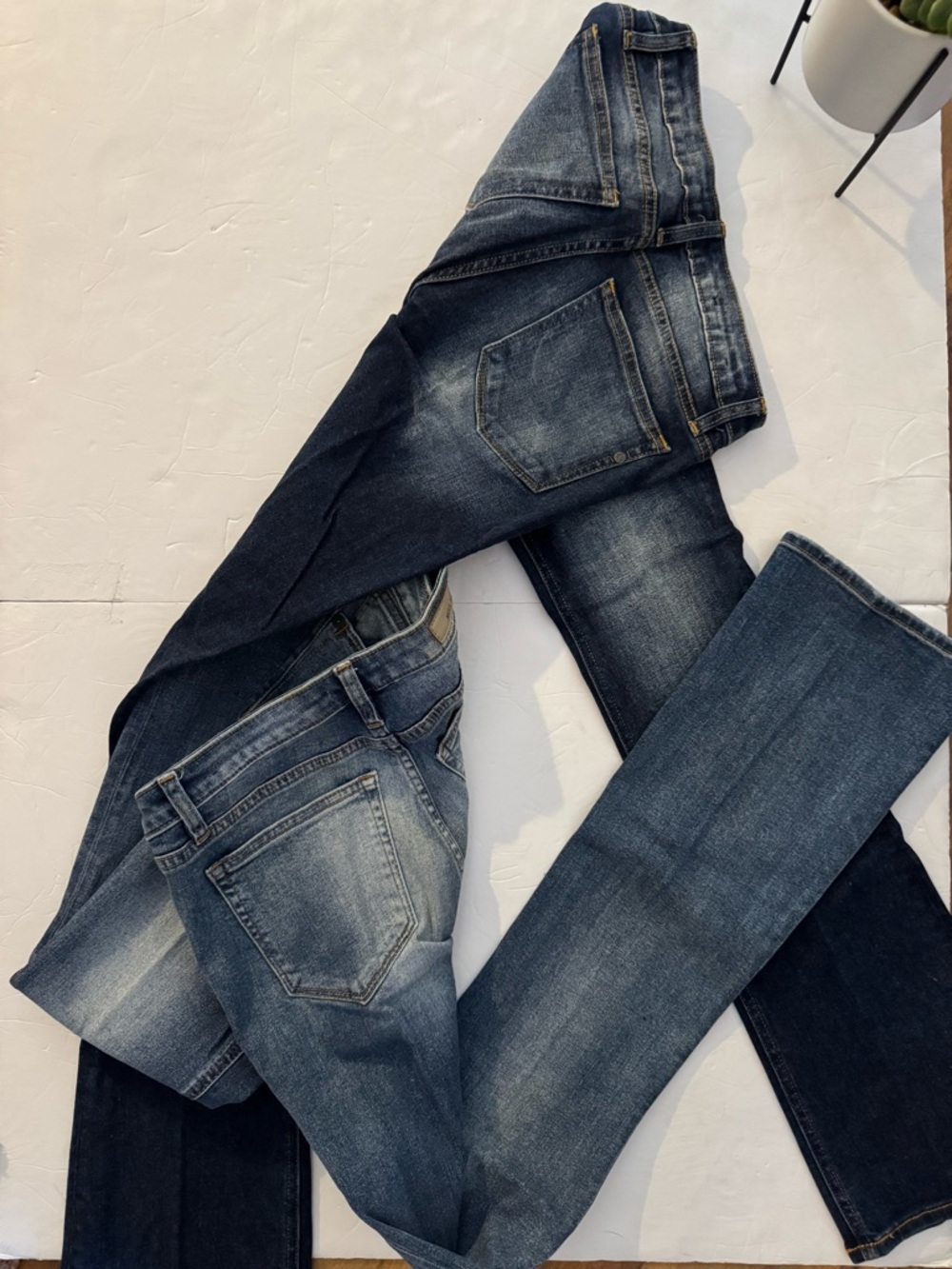 Miss Me Women's Blue Washed Boot Cut Jeans - Picture 2 of 2